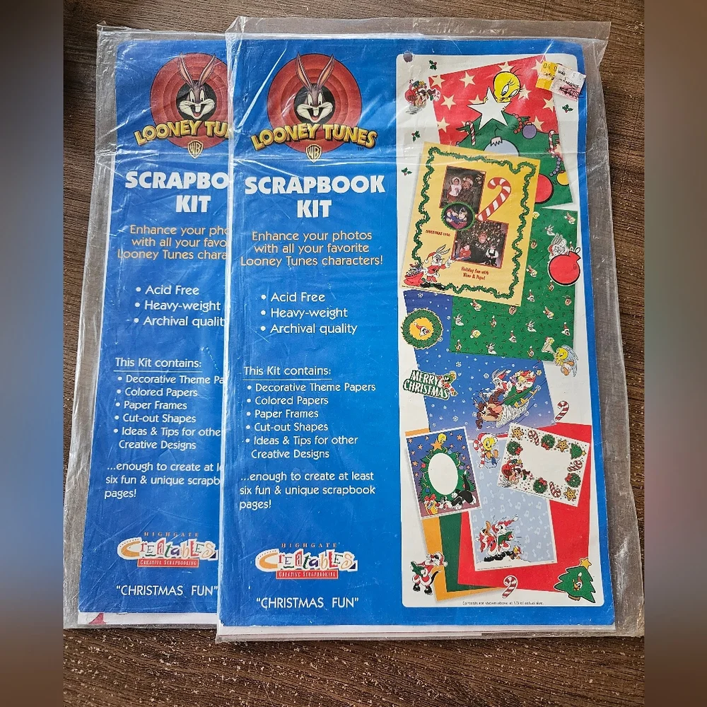 Looney Tunes NOS Christmas Fun Scrapbook Kit Cut Outs Frames Crafts Vintage 90s